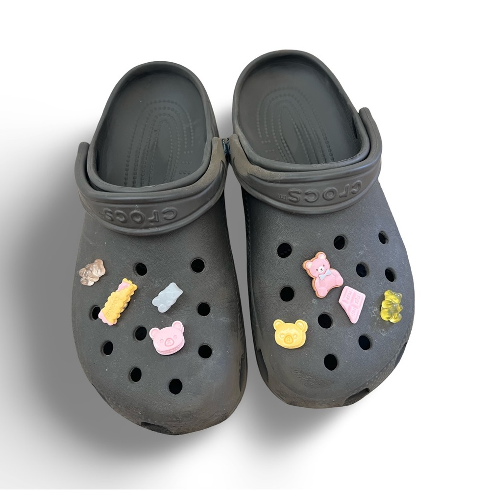 Crocs w/ 8 custom made Jibbitz Candy Style Olive Green Size 9 Women’s 7 Men’s